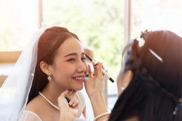 Make Up Artist
